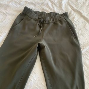Lululemon jogger